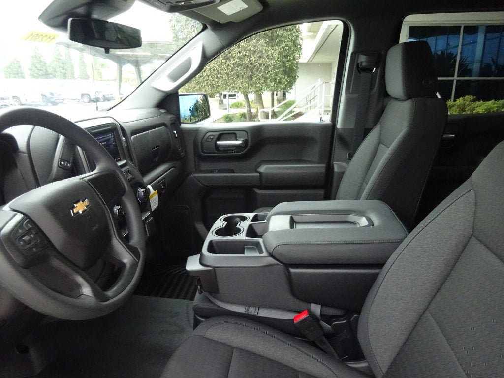 New 2026 Chevrolet Silverado 1500 Custom RWD image 13