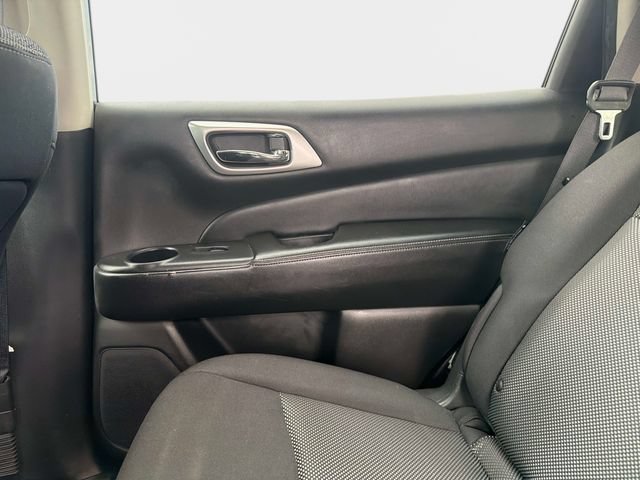 Used 2020 Nissan Pathfinder SV w/ Cargo Package FWD image 14