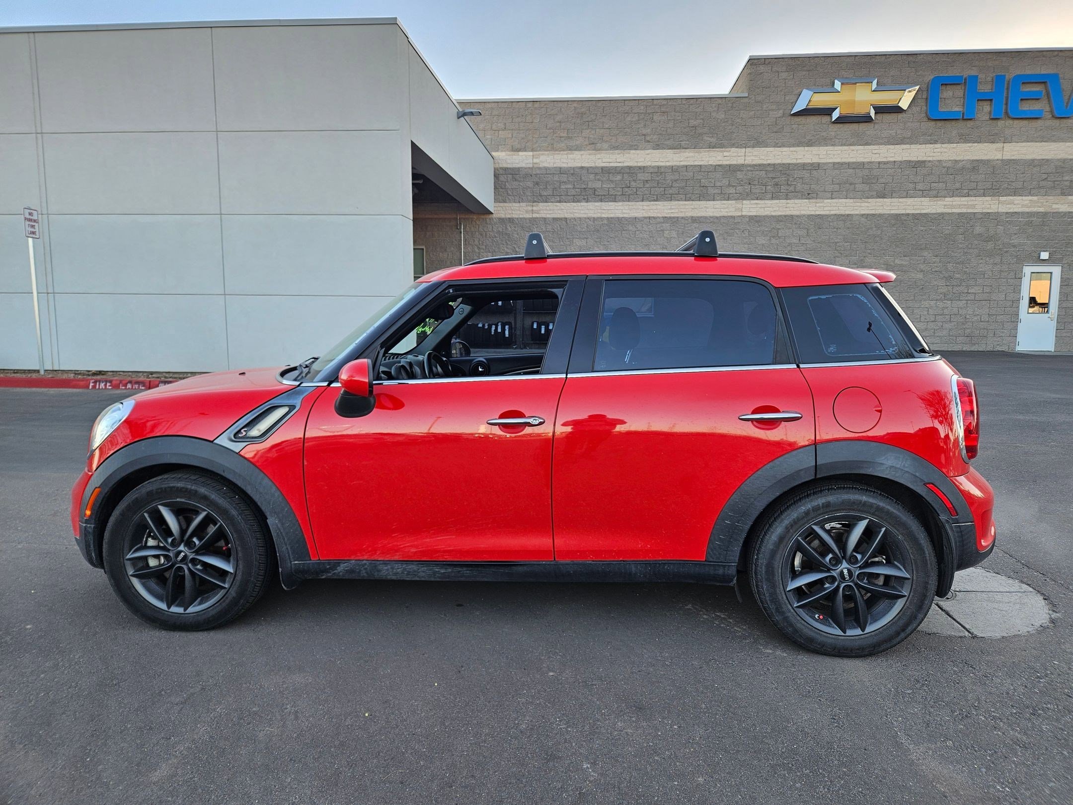 Used 2011 MINI Cooper Countryman S image 2