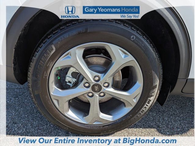 Used 2025 Ford Escape ST-Line w/ Equipment Group 301A image 14