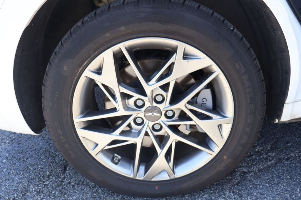 Used 2025 Genesis GV70 2.5T AWD/4WD image 13