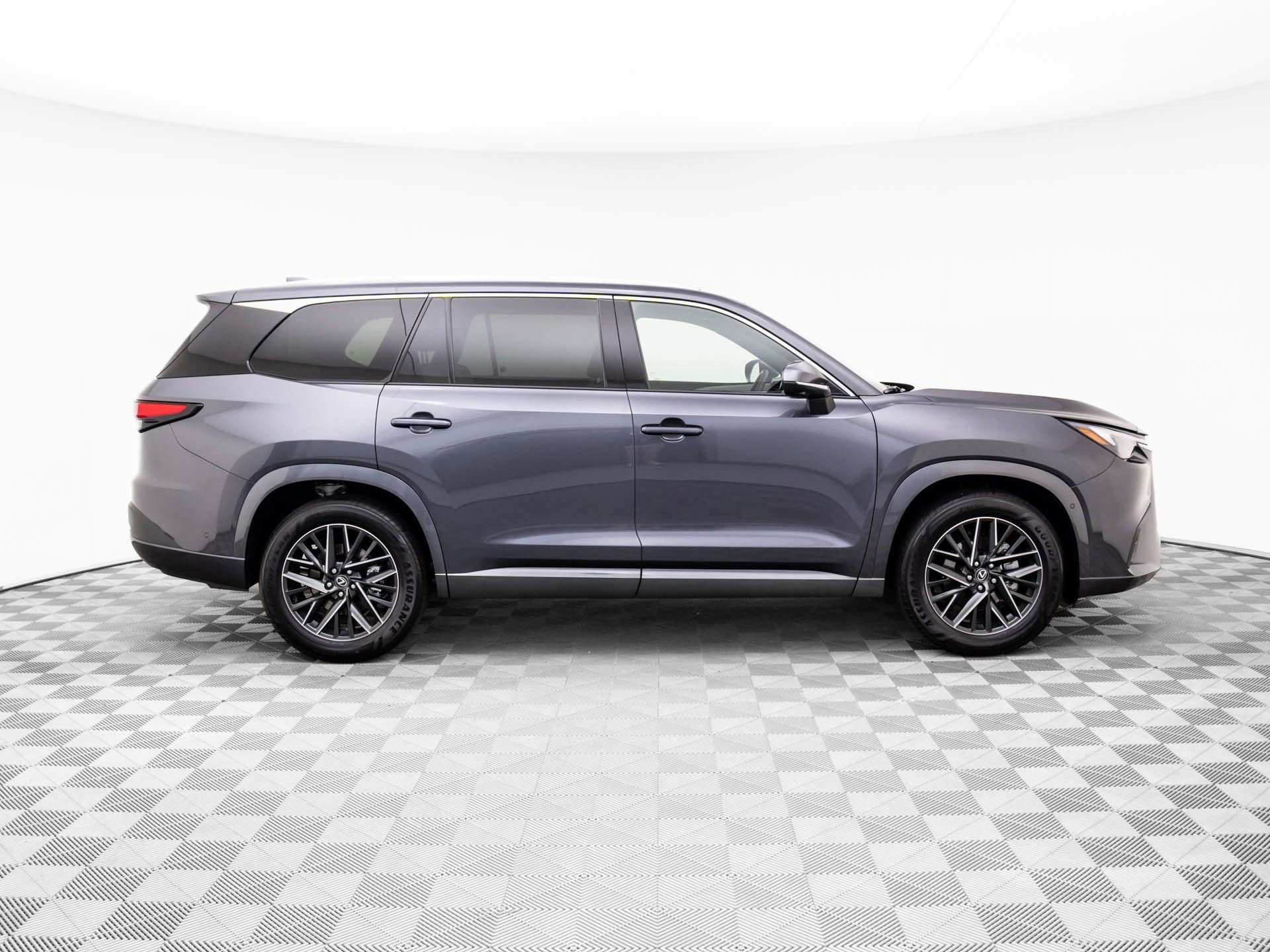 Used 2025 Lexus TX 350 AWD image 6