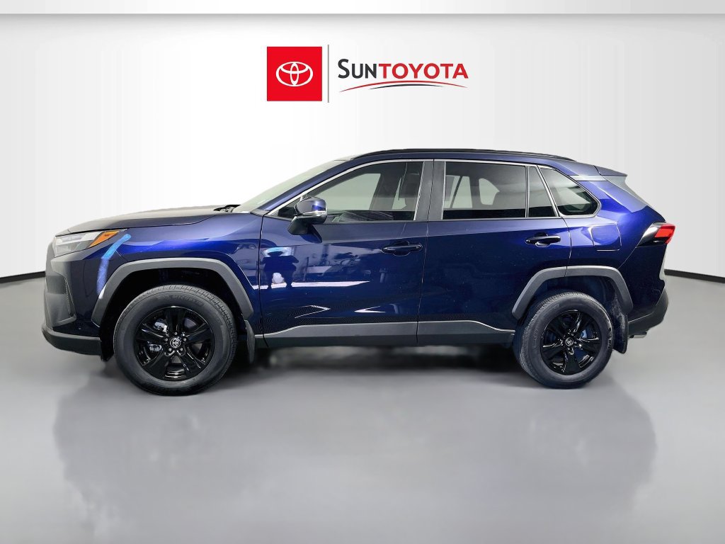 Used 2025 Toyota RAV4 XLE w/ Convenience Package FWD image 6