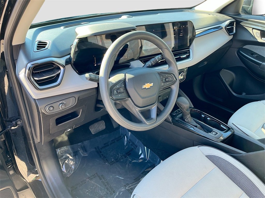 Used 2024 Chevrolet TrailBlazer LT image 8