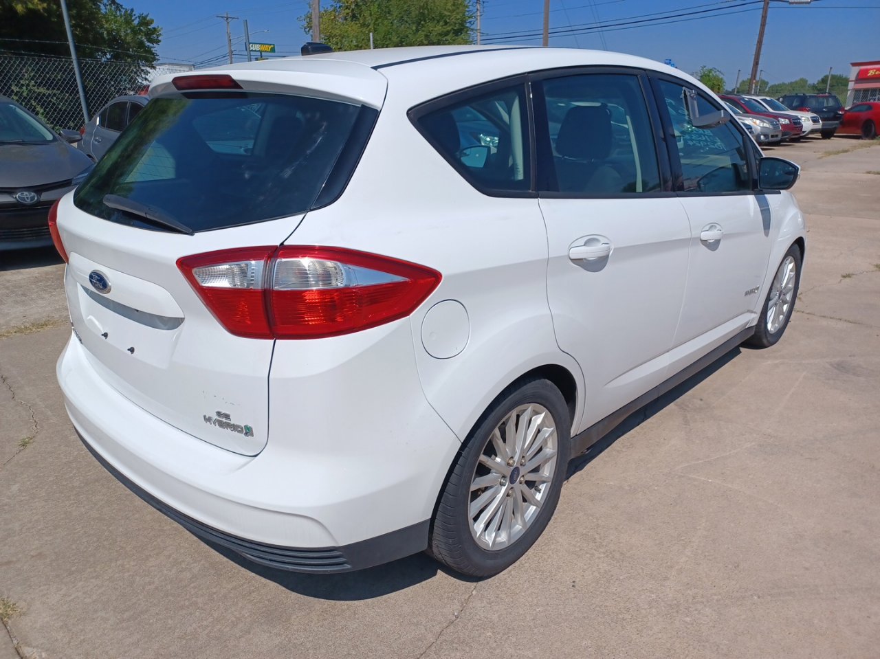 Used 2016 Ford C-MAX SE w/ Equipment Group 202A image 5