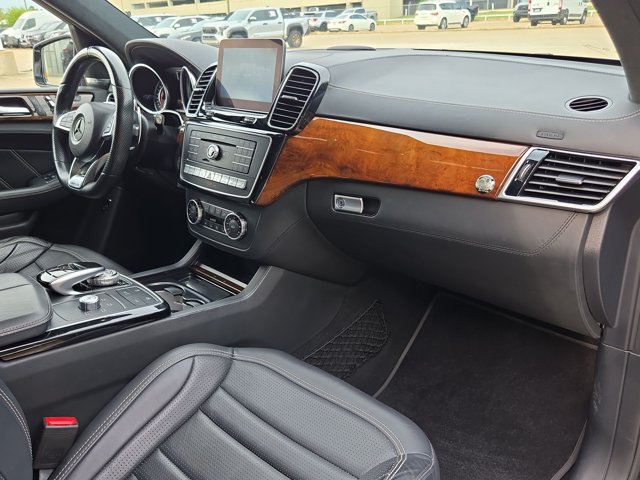 Used 2017 Mercedes-Benz GLE 63 AMG 4MATIC image 22