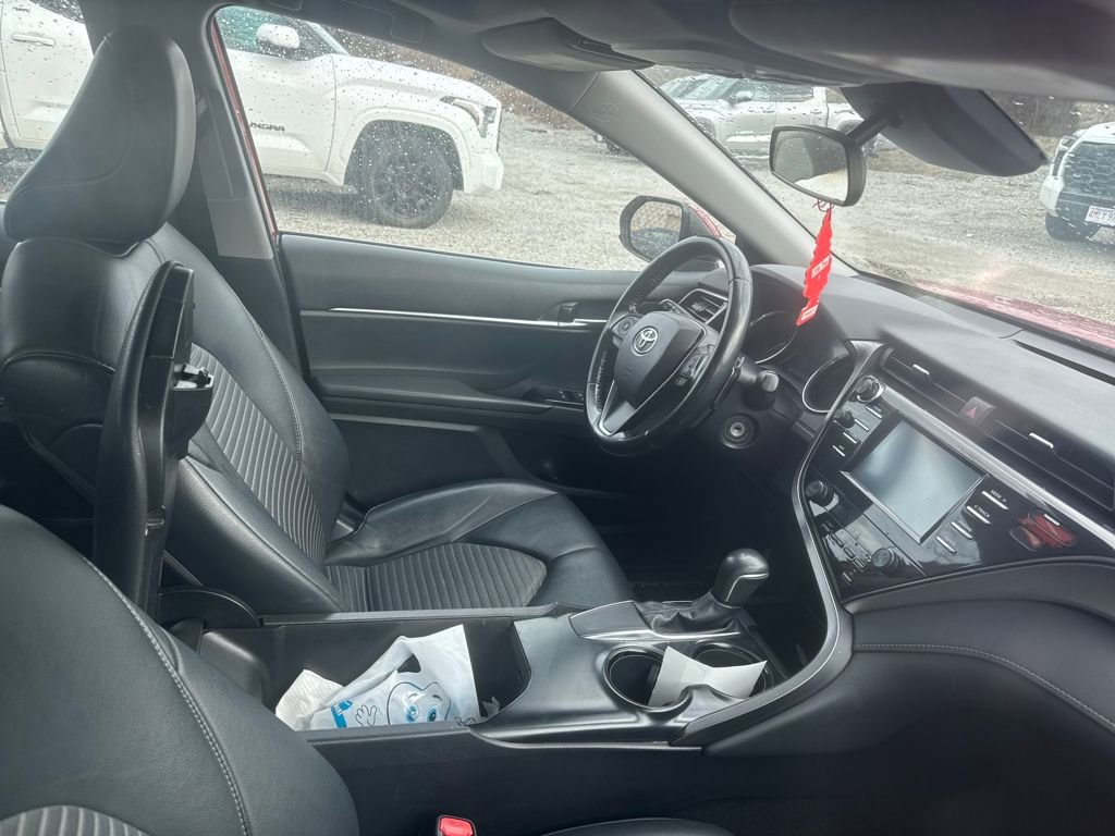 Used 2019 Toyota Camry SE image 10