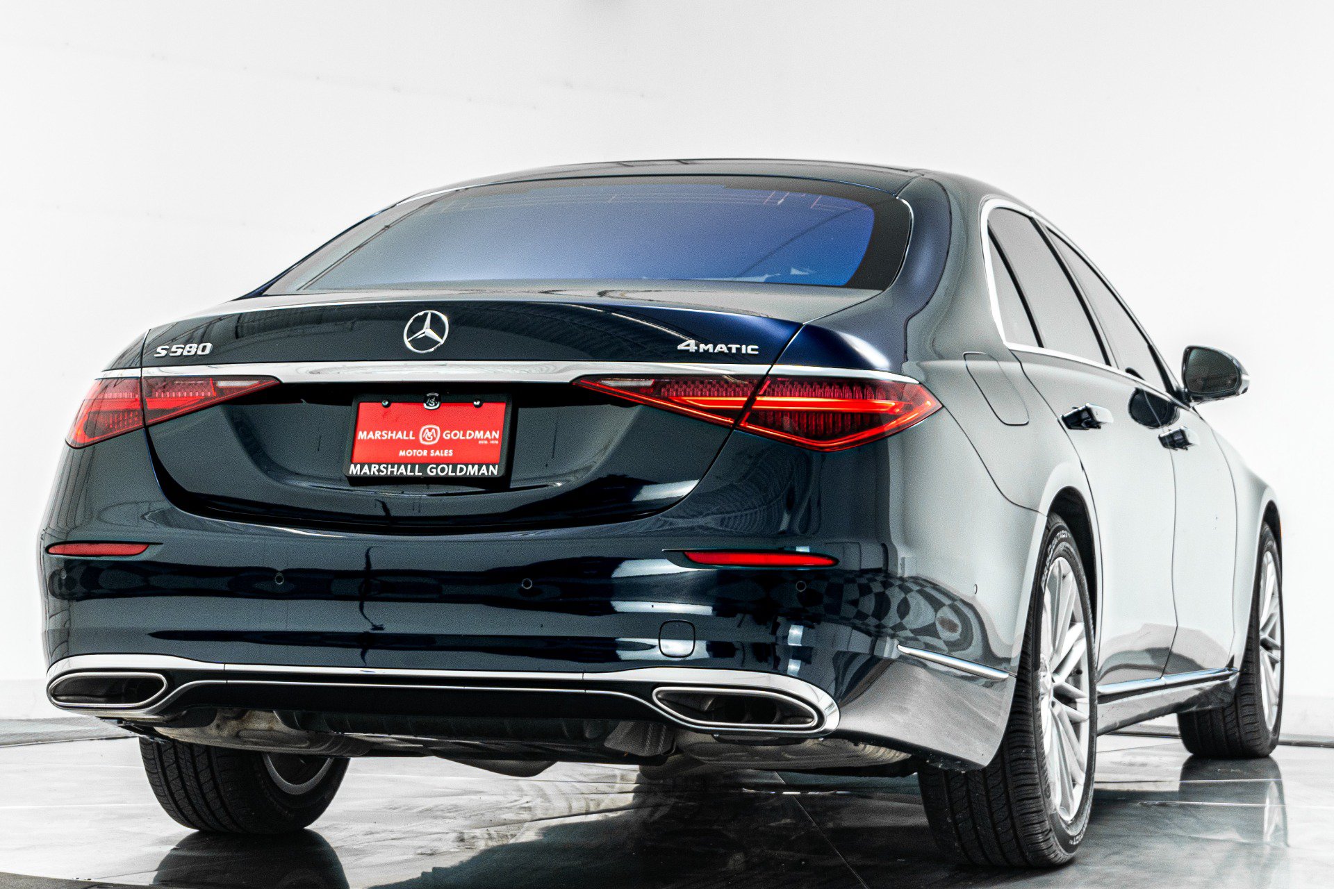 Used 2022 Mercedes-Benz S 580 4MATIC Sedan image 9
