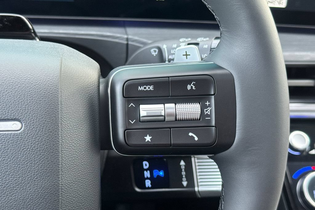 New 2026 Hyundai Santa Fe Limited FWD image 28