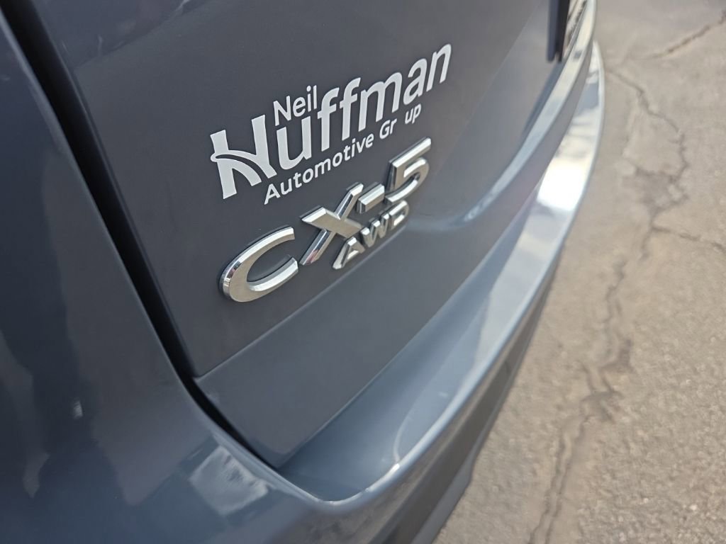 Used 2024 MAZDA CX-5 Carbon Edition image 12