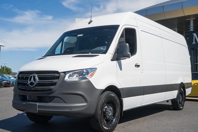New 2026 Mercedes-Benz Sprinter 2500 image 3