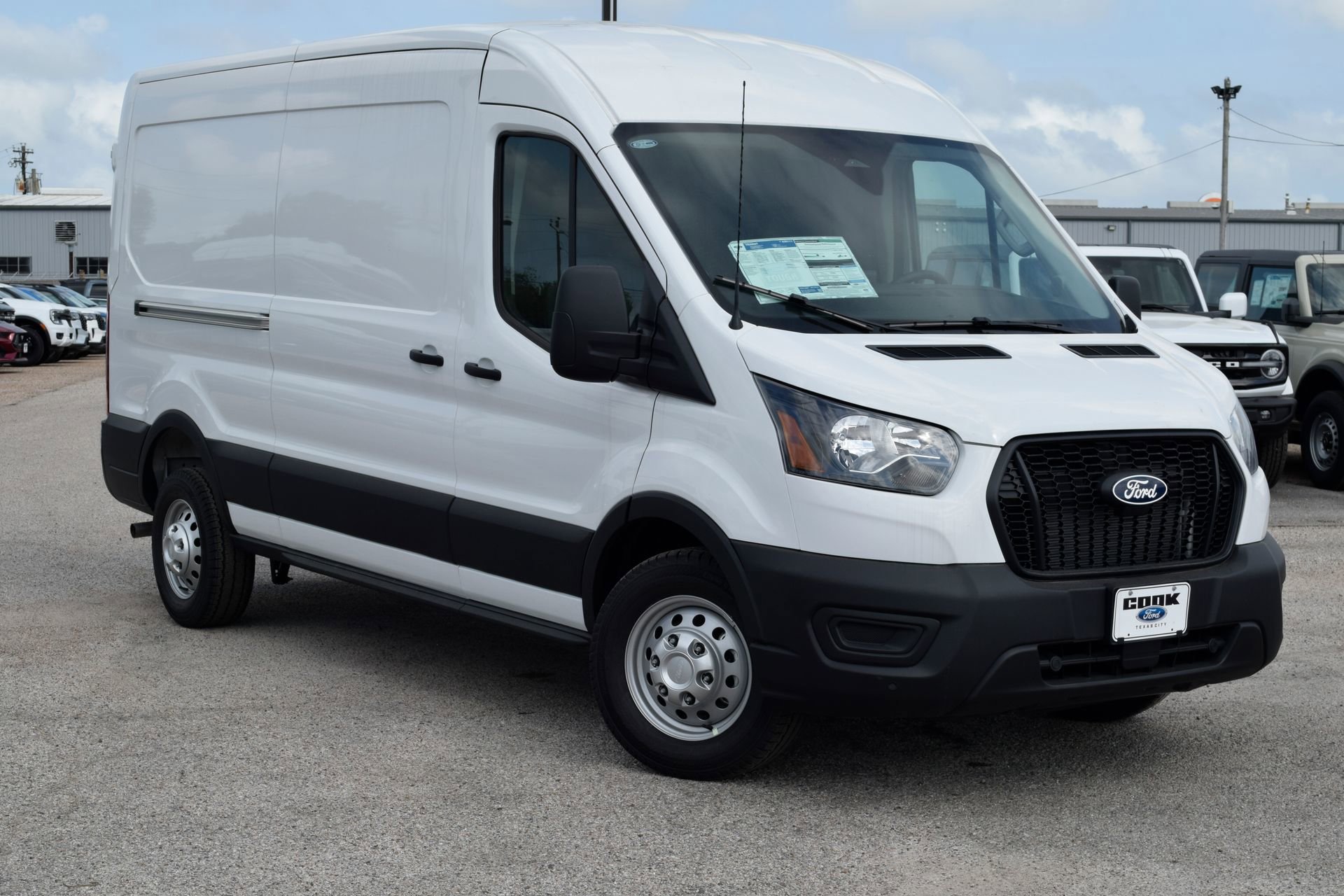 New 2026 Ford Transit 150 148 Medium Roof AWD image 3