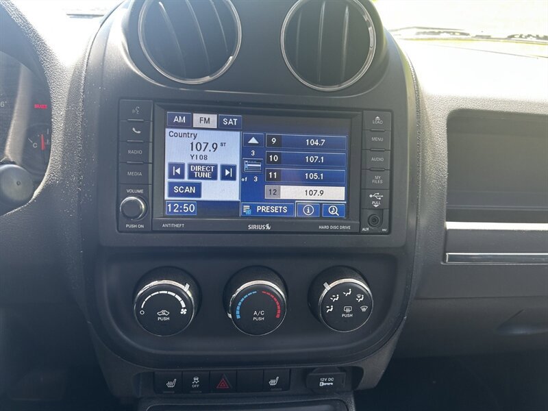 Used 2012 Jeep Patriot Latitude w/ Sun/Sound Group AWD/4WD image 30