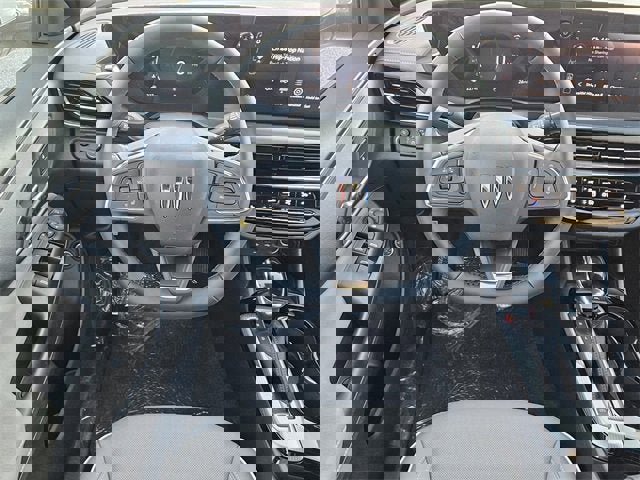 New 2025 Buick Envista Avenir image 11