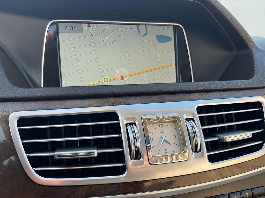 Used 2015 Mercedes-Benz E 350 4MATIC Sedan image 43