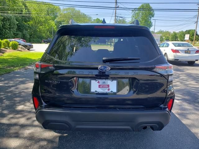 Certified 2025 Subaru Forester Premium w/ Convenience Package #1 AWD/4WD image 4