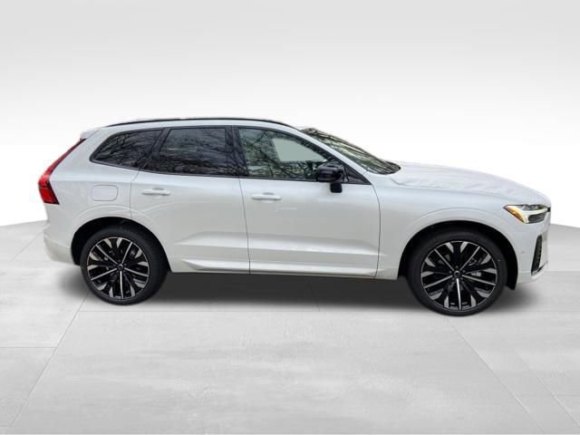 New 2026 Volvo XC60 B5 Ultra w/ Climate Package image 8