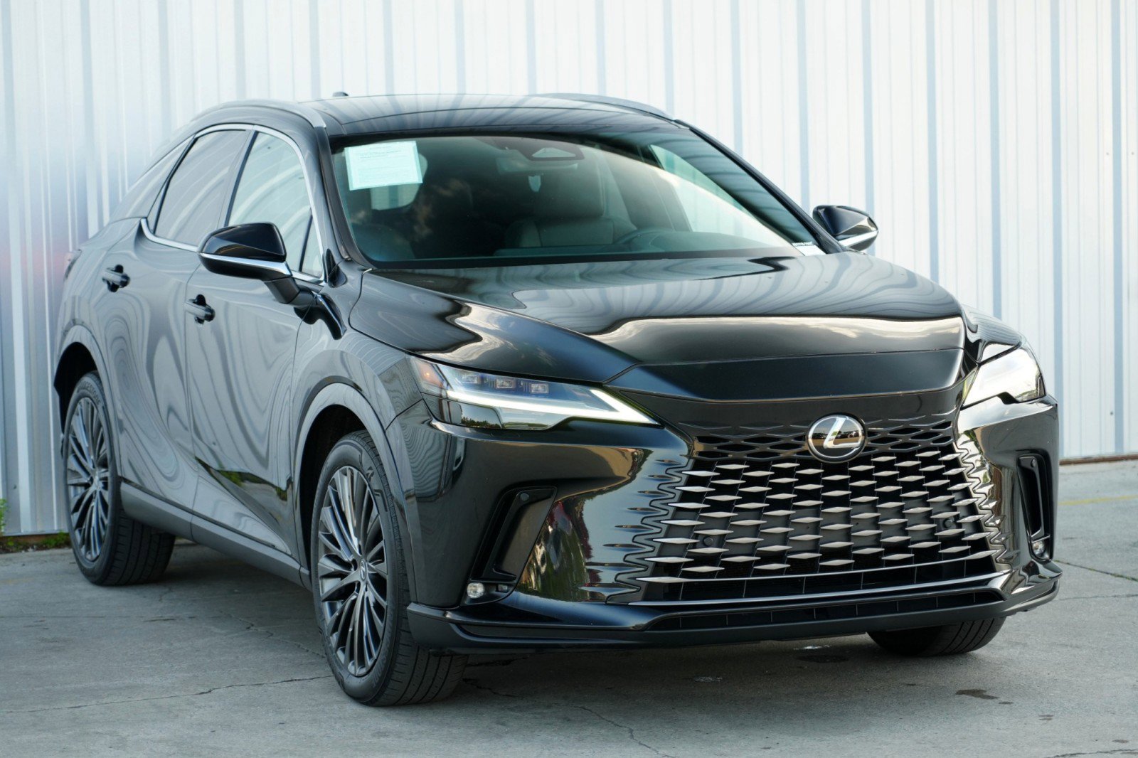 Used 2023 Lexus RX 350 w/ Luxury Package image 57