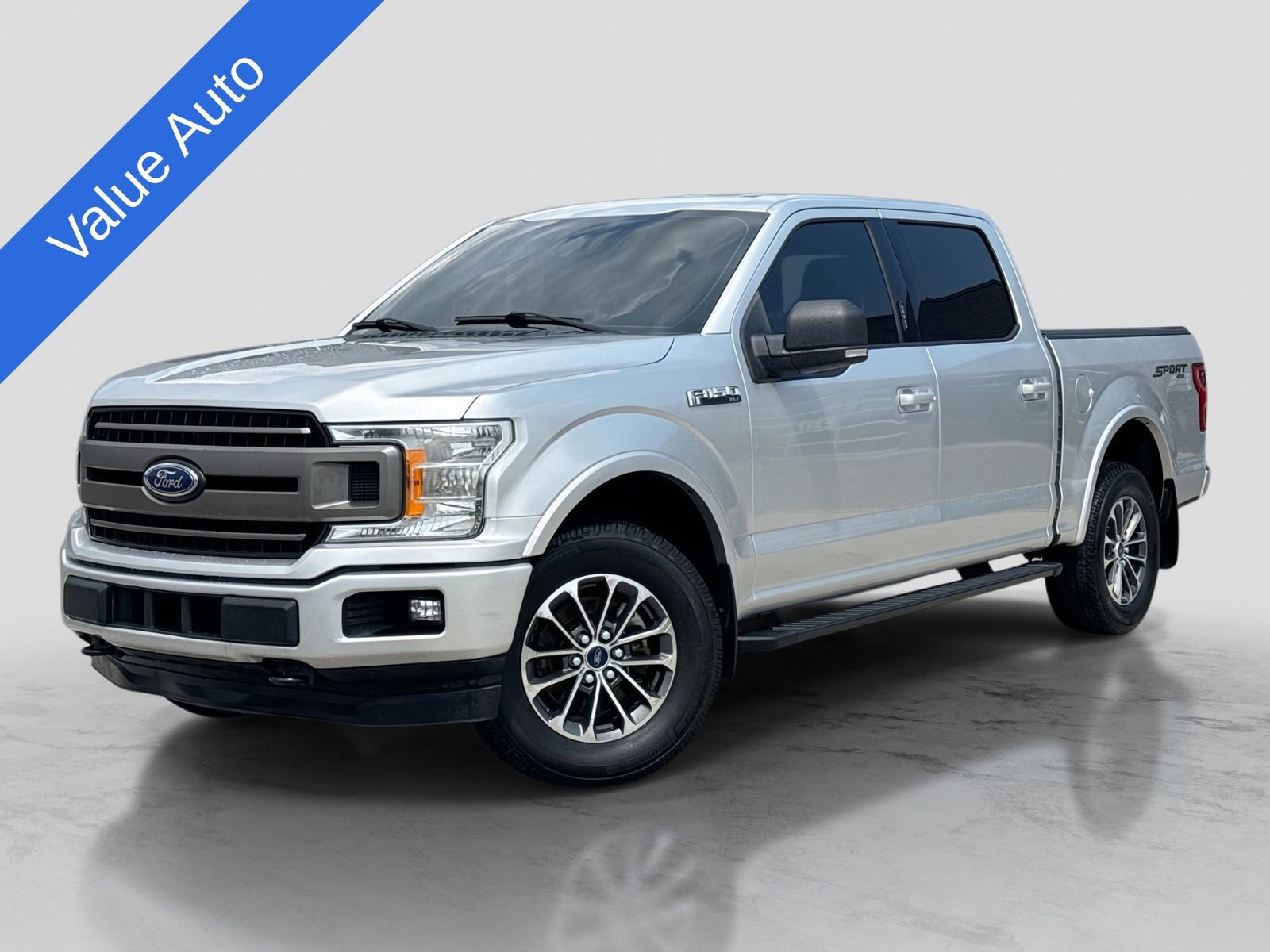 Used 2018 Ford F150 XLT w/ Equipment Group 302A Luxury AWD/4WD image 1