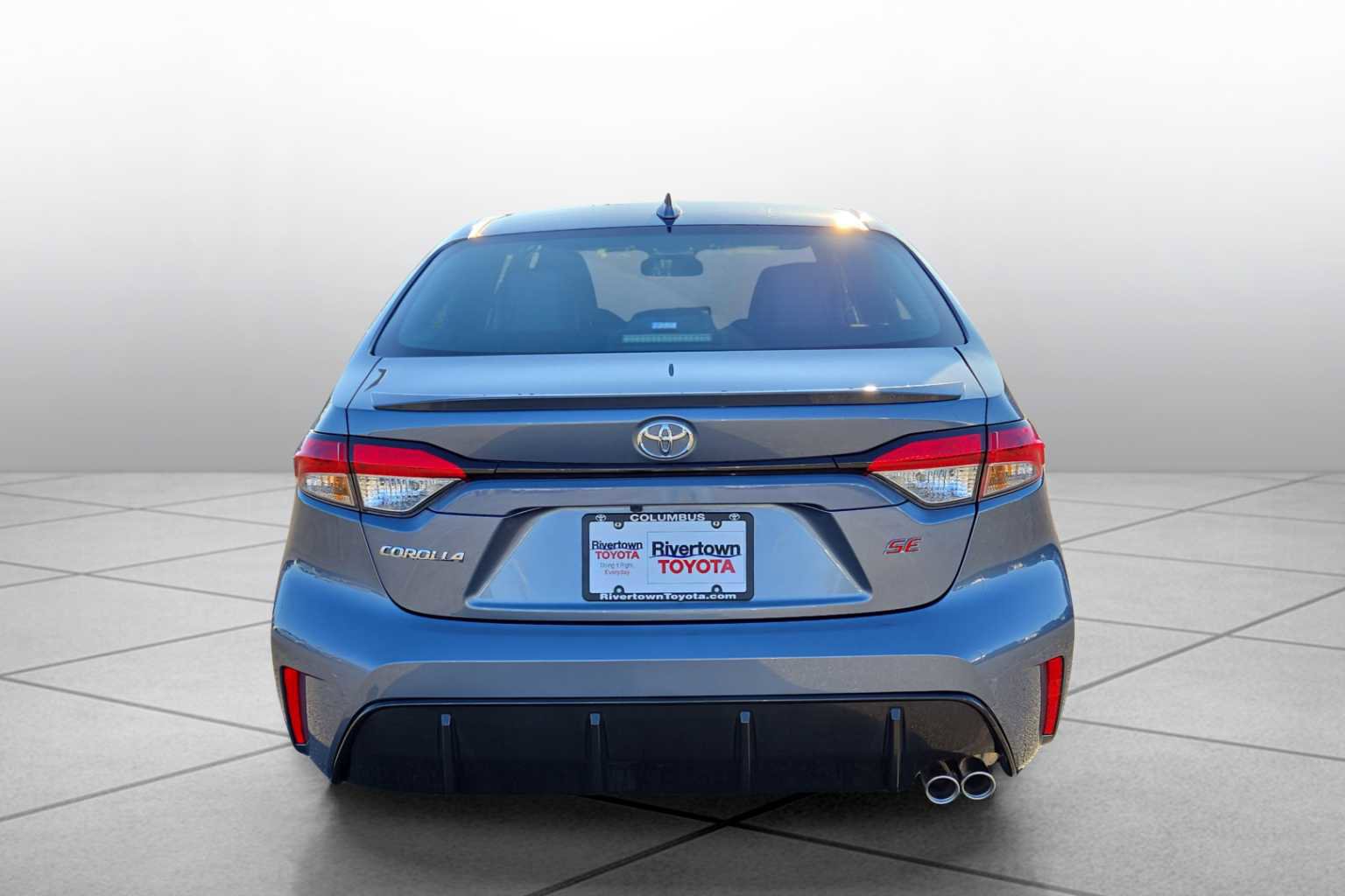 Used 2026 Toyota Corolla SE w/ SE Package image 9