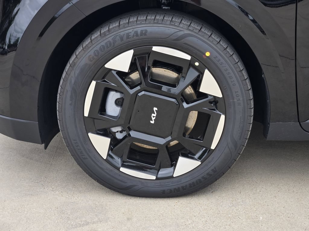 New 2026 Kia Carnival EX FWD image 9