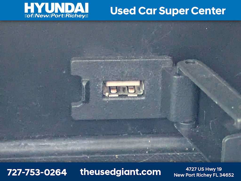 Used 2020 Acura TLX w/ Technology Package FWD image 24