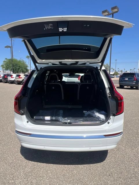 New 2026 Volvo XC90 B5 Core AWD/4WD image 30
