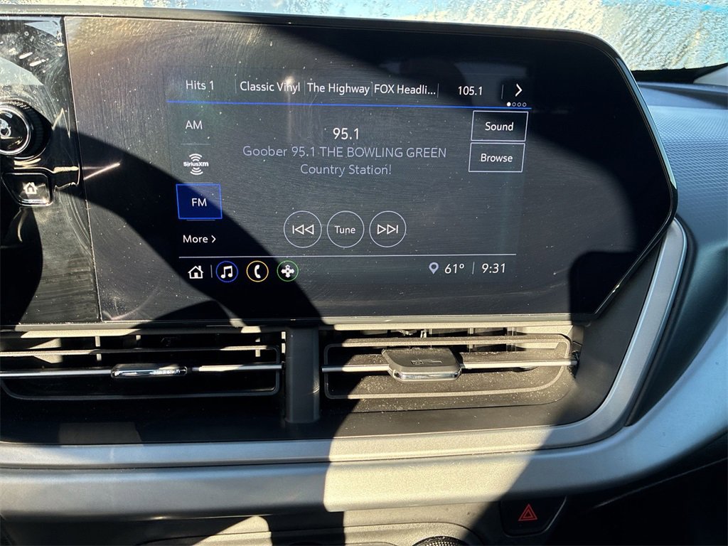 Used 2024 Chevrolet Trax LS image 15