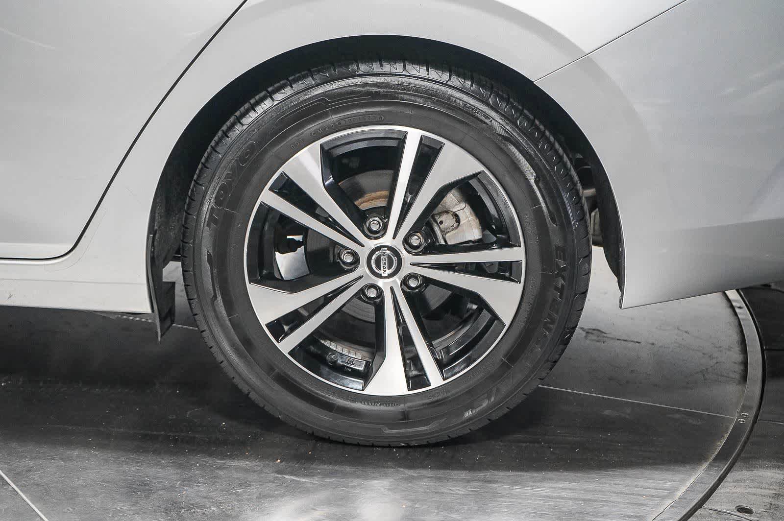 Used 2021 Nissan Sentra SV image 10