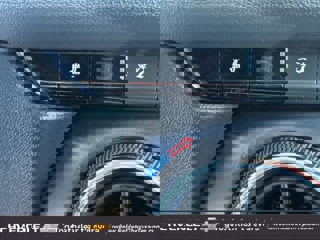 Certified 2025 Chevrolet Blazer LT image 22