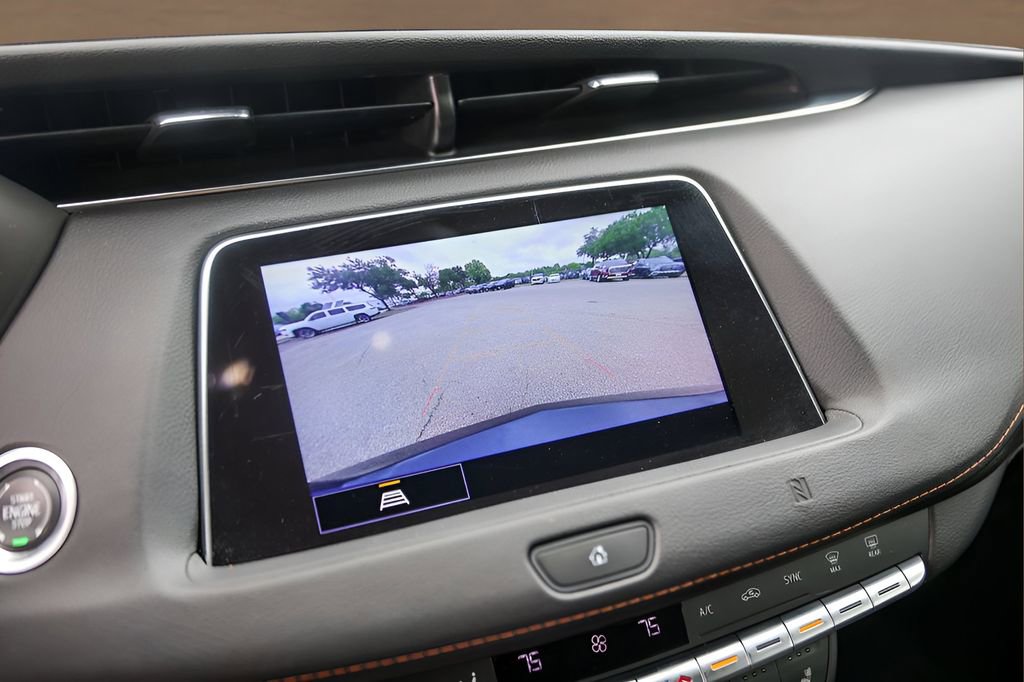 Used 2021 Cadillac XT4 Sport image 16