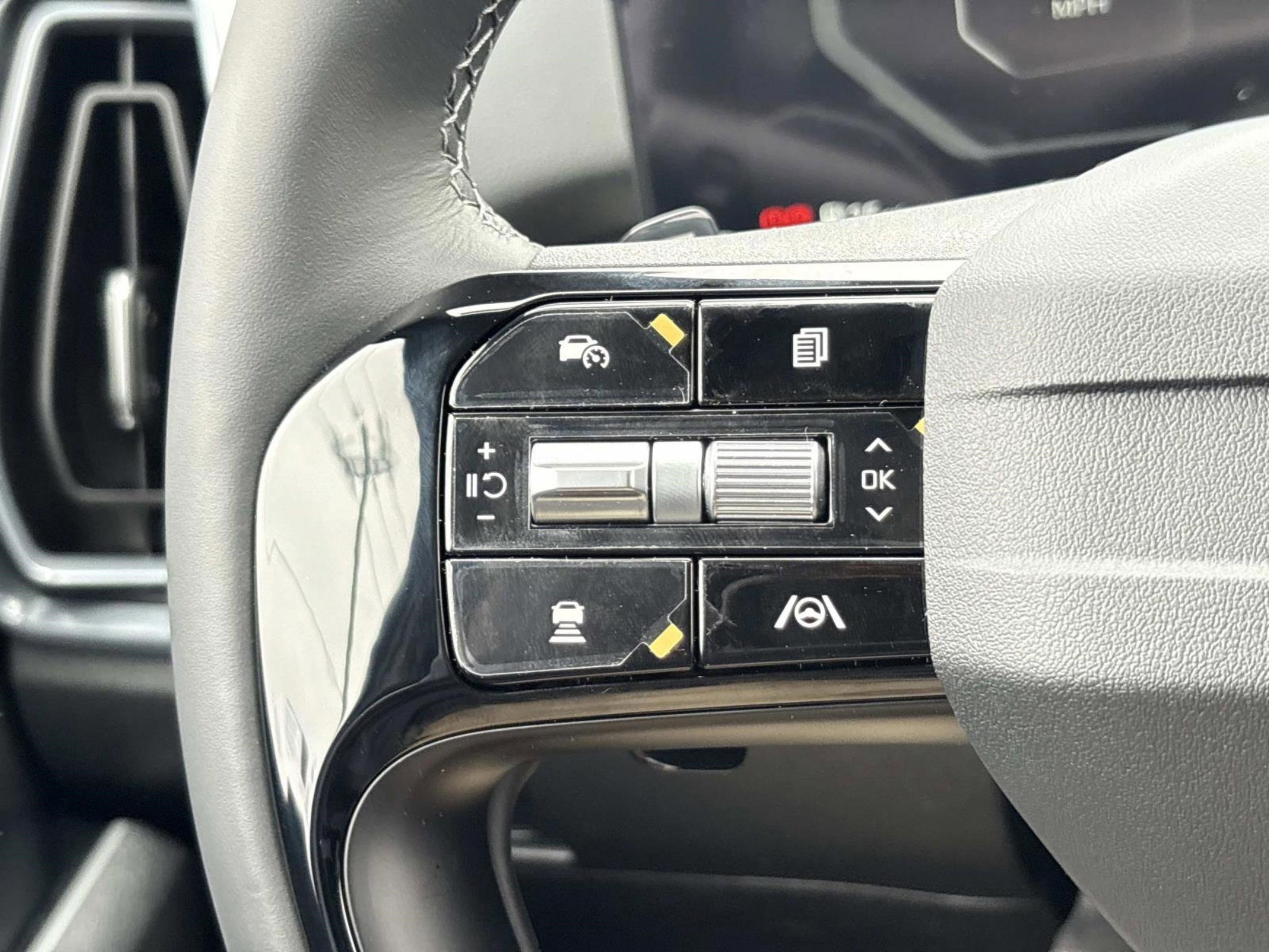 New 2026 Kia Sorento SX Prestige image 25