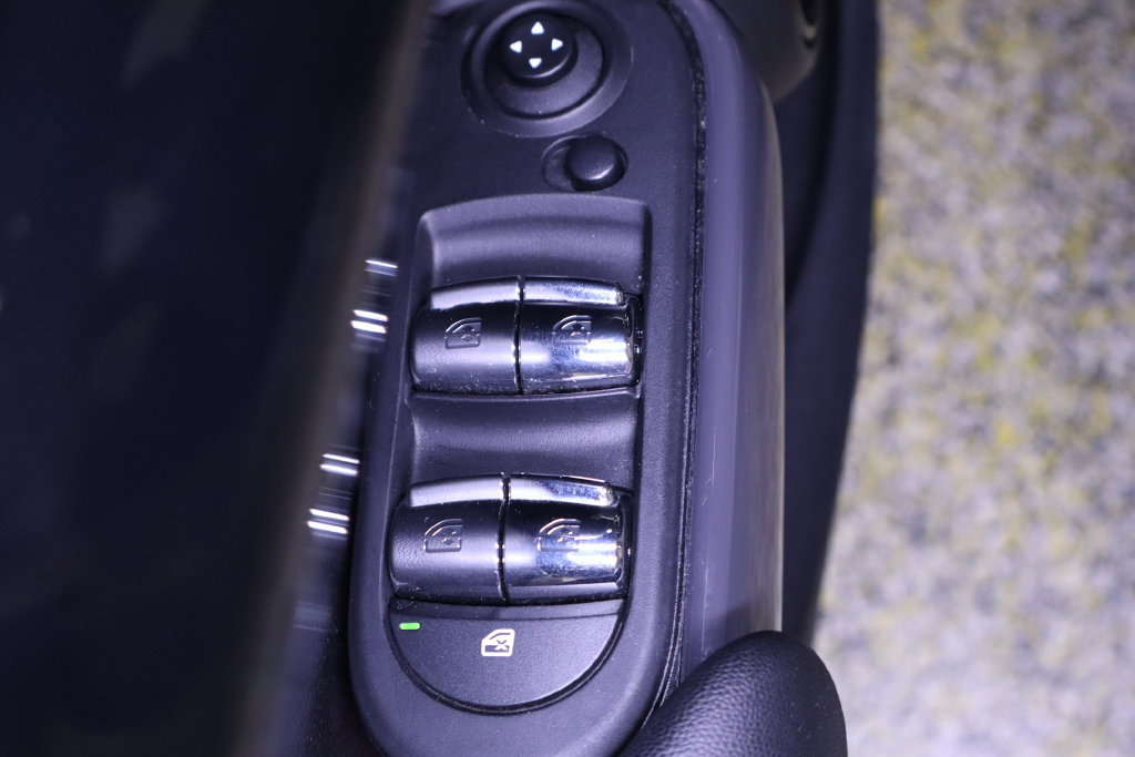 Used 2020 MINI Cooper S w/ Storage Package FWD image 30