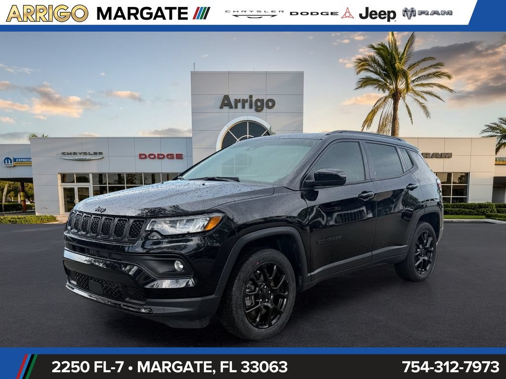 Used 2023 Jeep Compass Latitude AWD/4WD image 3