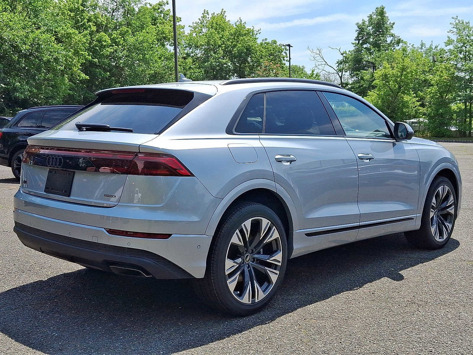 New 2025 Audi Q8 Premium image 12