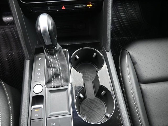 Used 2022 Volkswagen Atlas SE image 9