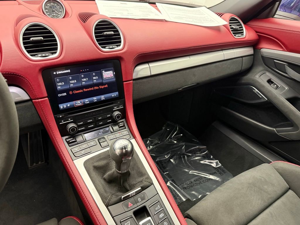 Used 2022 Porsche 718 Boxster Spyder image 15