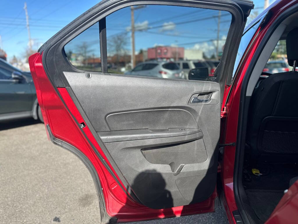 Used 2013 Chevrolet Equinox LT w/ Driver Convenience Package image 18