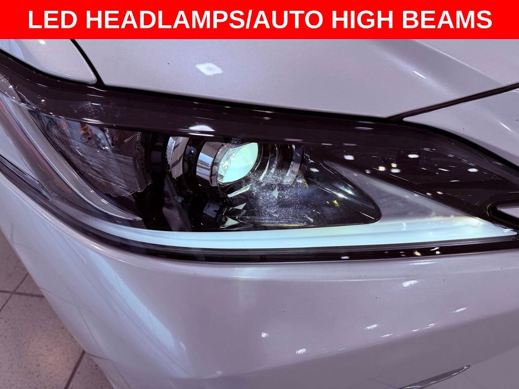Certified 2024 Lexus ES 250 w/ Premium Package image 9