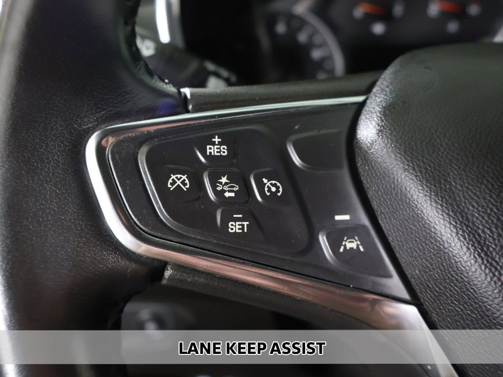 Used 2020 Chevrolet Equinox LT w/ Sport Edition image 3