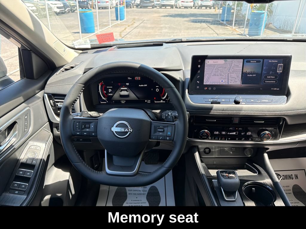 Used 2026 Nissan Rogue Platinum w/ Platinum Premium Package AWD/4WD image 17