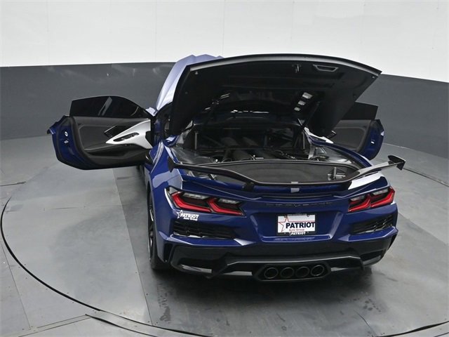 Used 2025 Chevrolet Corvette Z06 w/ Stealth Interior Trim Package image 53