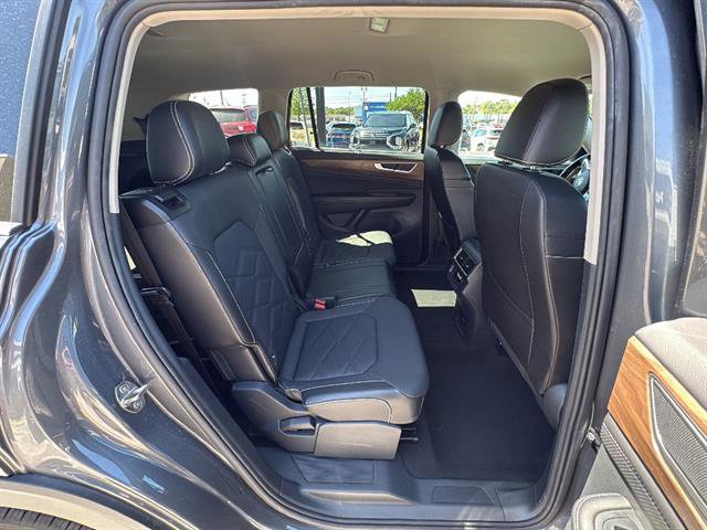 Certified 2025 Volkswagen Atlas SE image 15