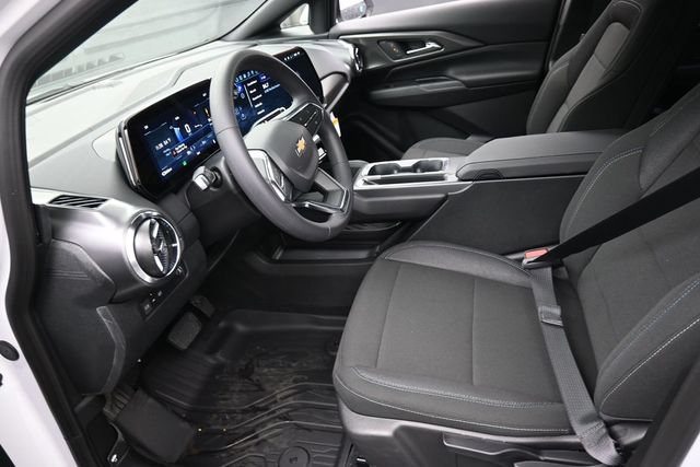 New 2026 Chevrolet Equinox EV LT FWD image 8