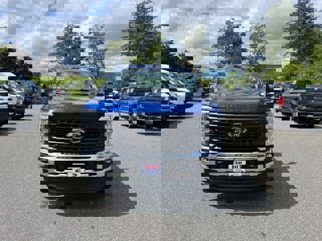 New 2026 Ford F250 XL image 2