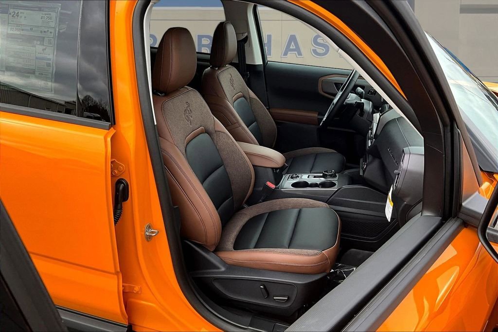 New 2026 Ford Bronco Sport Outer Banks image 11