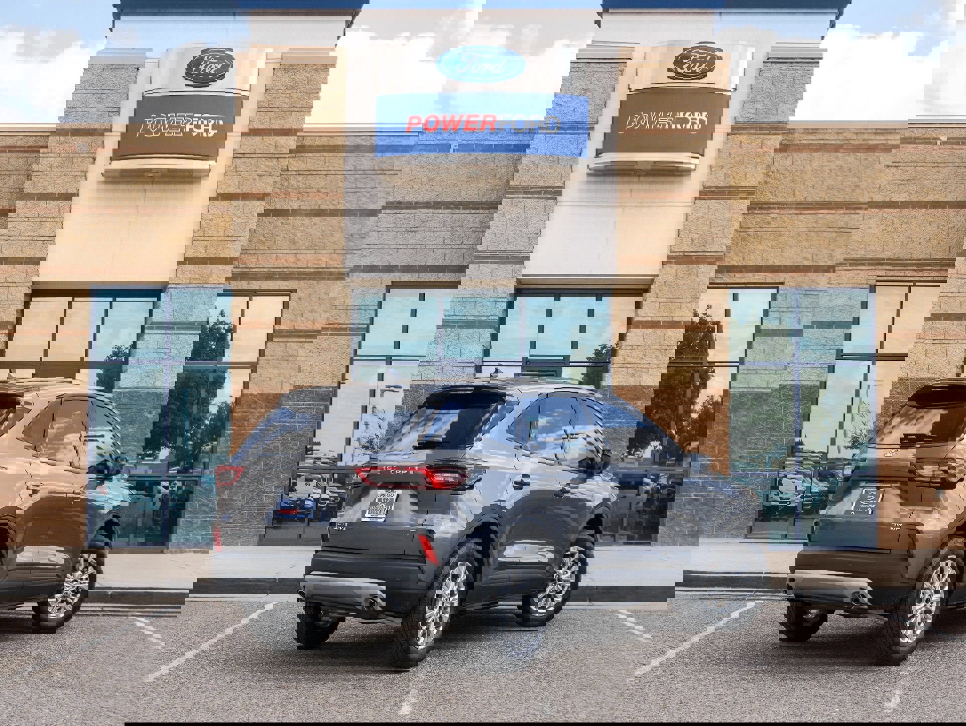 New 2025 Ford Escape Active w/ Active Premium Tech Pack image 6