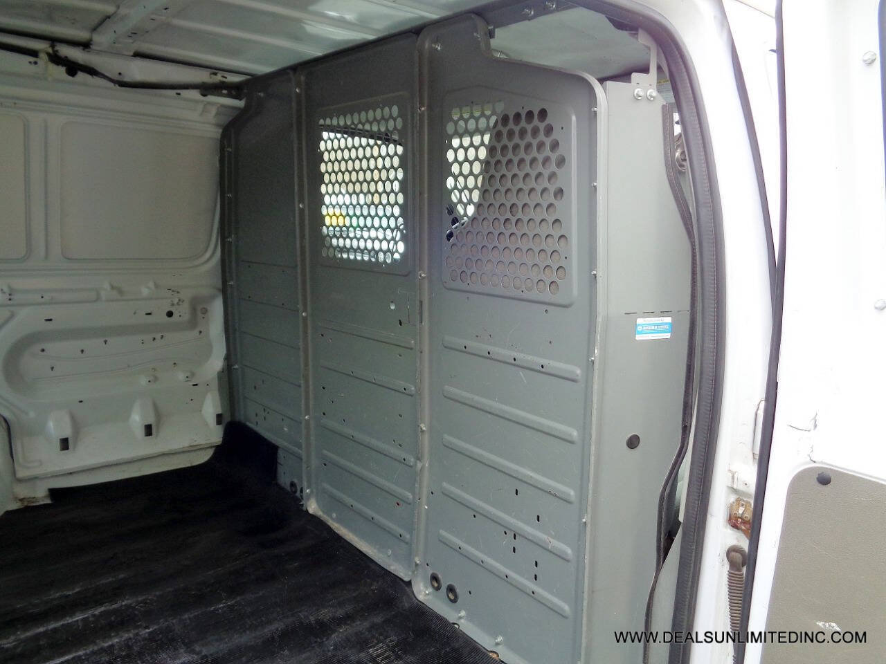 Used 2014 Ford E-250 and Econoline 250 w/ Power Group RWD image 20