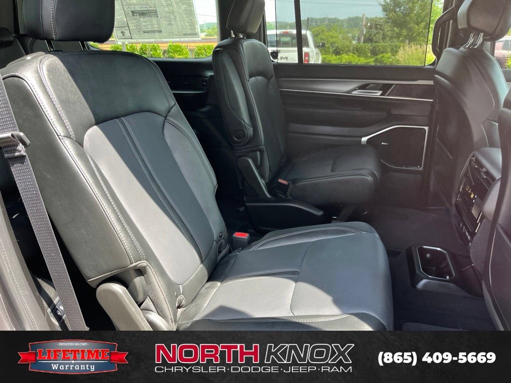 New 2026 Jeep Grand Wagoneer Limited AWD/4WD image 26