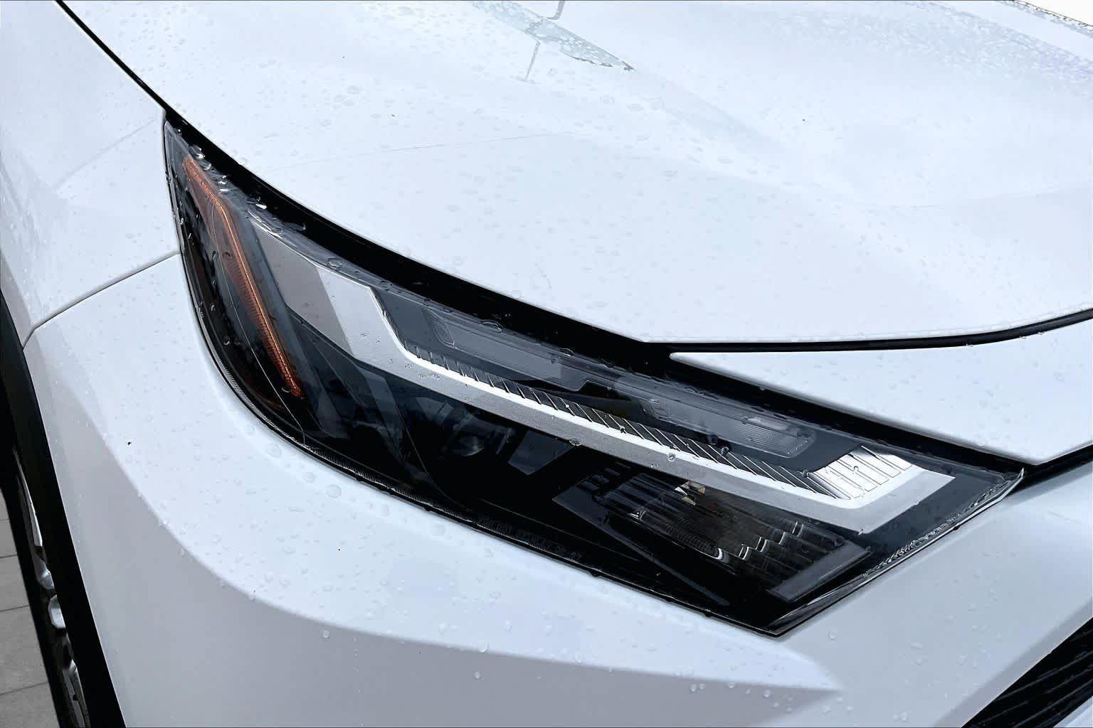 Used 2023 Toyota RAV4 XLE w/ Convenience Package FWD image 28